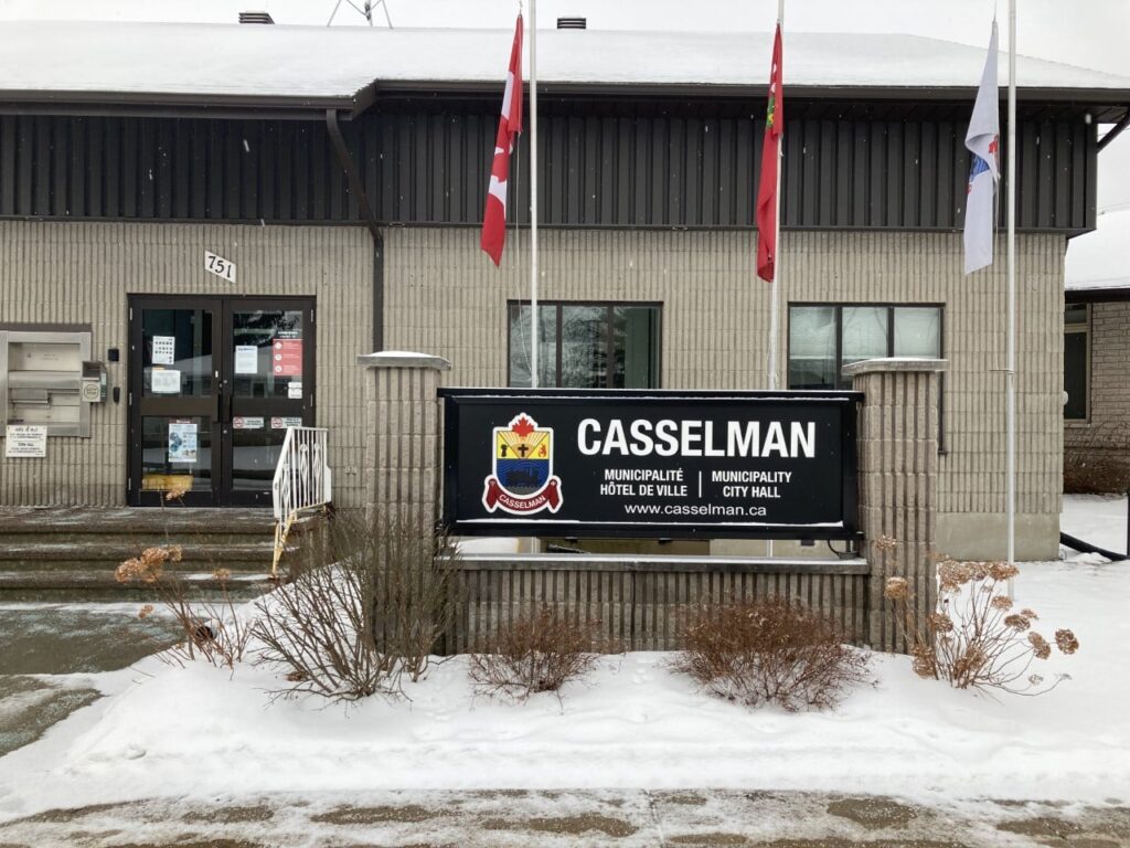 Casselman Mayor Geneviève Lajoie and Russell Mayor Pierre Leroux came forward about the harassment and abuse they face as politicians, and for Lajoie the gender-based harassment.