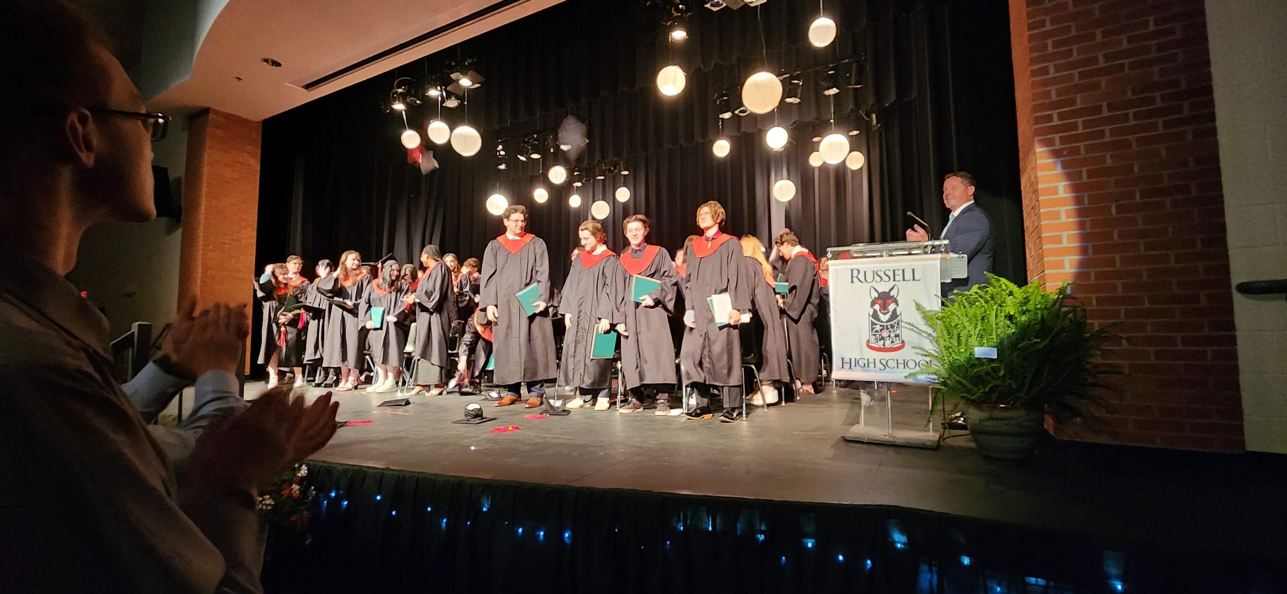 Up Russell Graduation Russell High students cross the stage for graduation - Le Reflet / The News