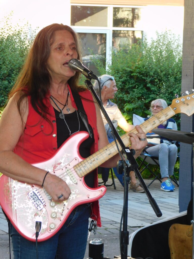 blueswoman