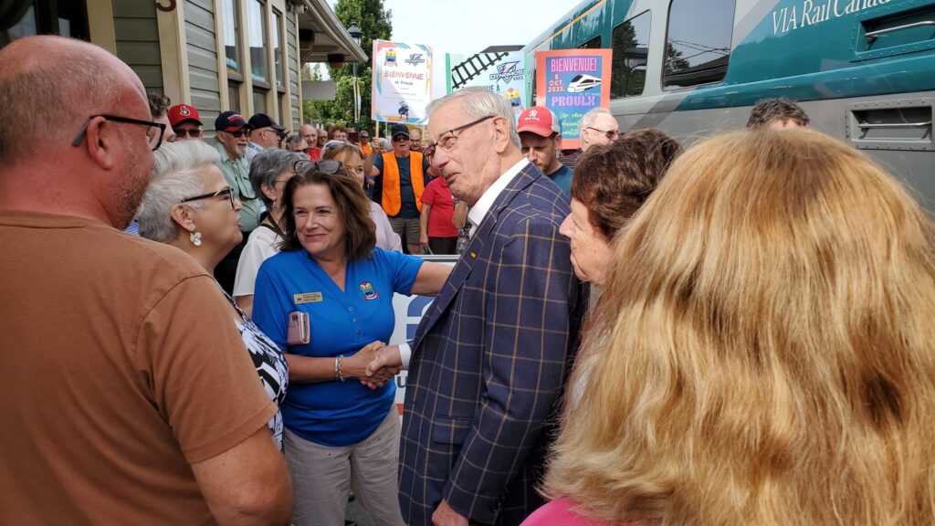 M. Proulx et le train
