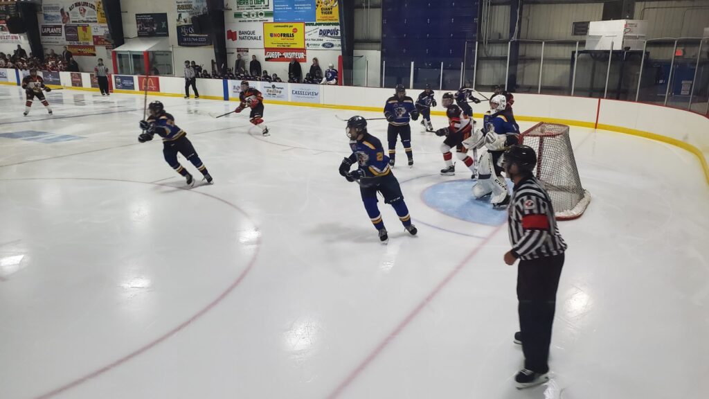 Vikings hockey Oct 14
