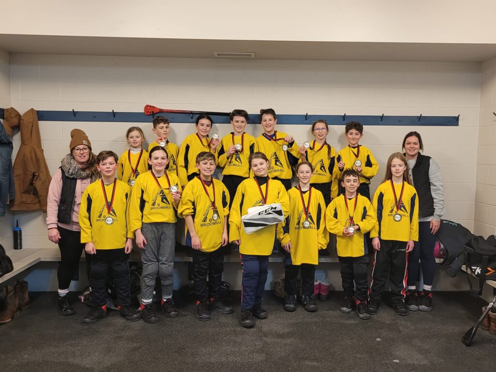 The Russell Golden Knights and Russell Navy teams won the gold medal in their respective categories over the January 12 weekend.
