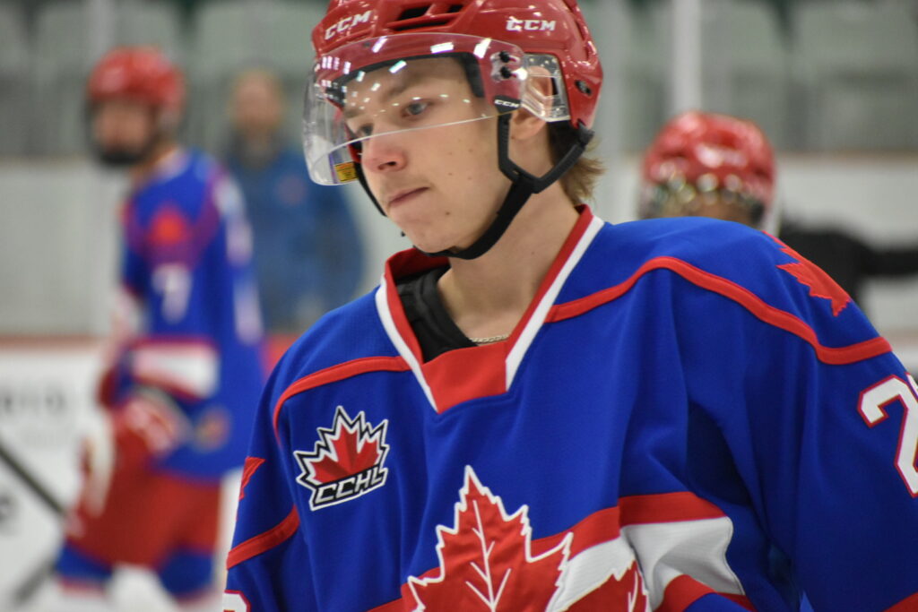 The Nats’ Samuel Dumont gave Rockland a sizeable victory on Sunday, January 28, thanks to a hat-trick against the Brockville Braves.