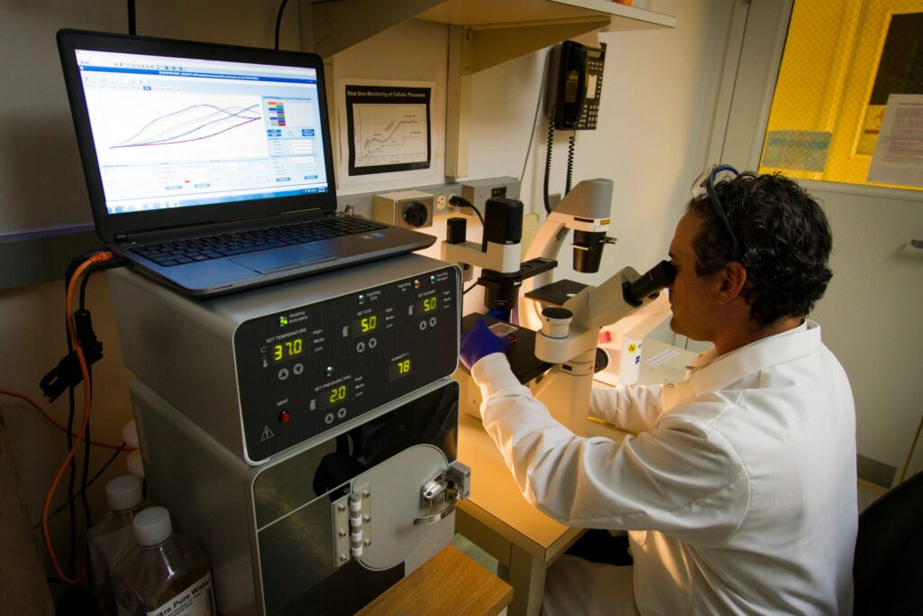 Le Bureau de santé de l'est de l'Ontario (BSEO) s'associe au Programme régional de cancérologie de Champlain pour s'assurer que les résidents qui n'ont pas accès aux soins primaires puissent subir un dépistage du cancer.