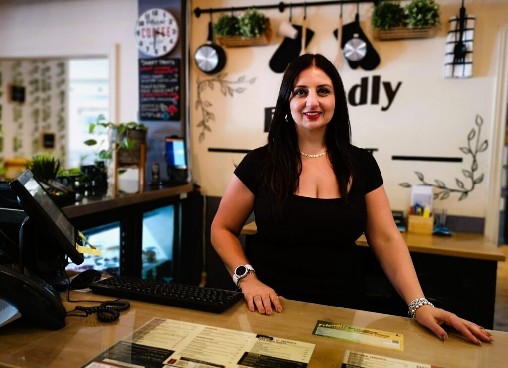 After two decades as a family-run restaurant, a landmark establishment on Rue Laurier has been sold. Friendly Restaurant and Pizzeria owner Dounia Saikaley handed over the keys - and the stoves - to an employee on October 1.