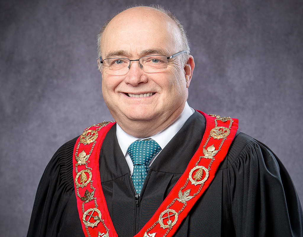The Eastern Ontario Wardens Caucus, chaired by Renfrew County Chair Peter Emon (above), welcomes the provincial Finance Minister's announcement of increased funding for the Ontario Municipal Partnership Fund (MPF). The OMPF is a major source of funding for small rural municipalities in Prescott-Russell and other regions.
