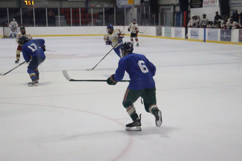 The Panthers will return to the ice at the Embrun arena on Friday, November 1 at 8pm, against the Ottawa West Golden Knights.