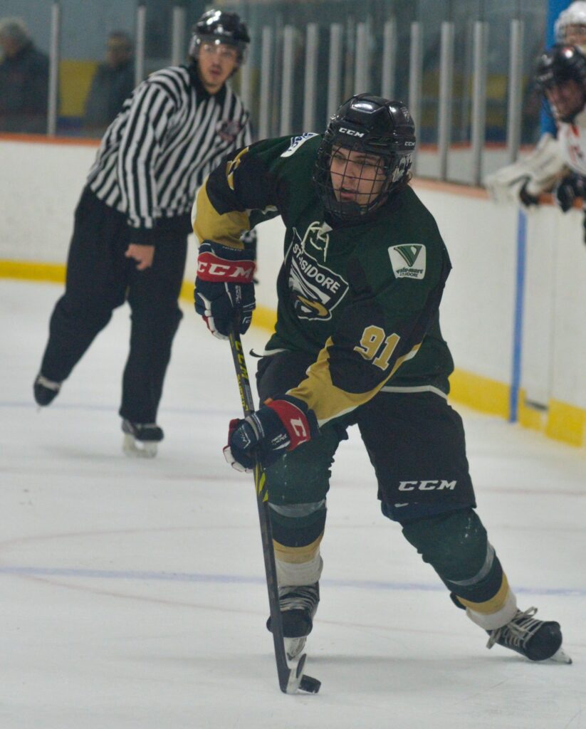 The St-Isidore Eagles will face off the Westport Rideaus on Saturday, October 11, at 7:30 p.m. at the St-Isidore Arena.