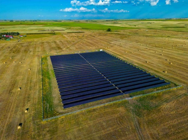 A Toronto company specializing in green energy projects wants to set up a solar farm in East Hawkesbury Township. Above is an example of a similar project in Saskatchewan.