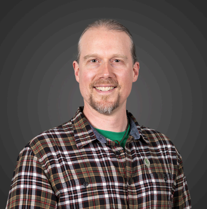 Thaila Riden, who ran for the Green Party in the last two provincial elections, is the party's official candidate for the new riding of Prescott-Russell-Cumberland in this year's federal election.