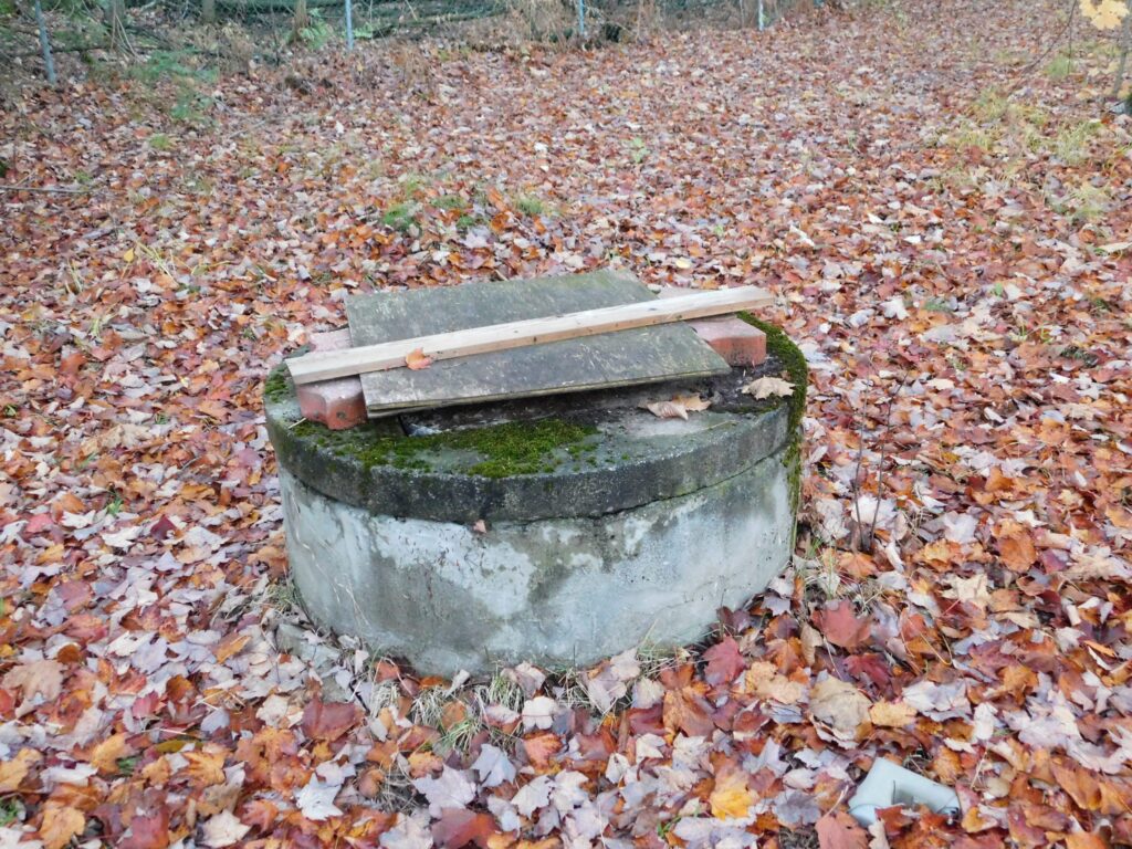 Les propriétaires ruraux de la région sont toujours confrontés à des pénuries d’eau de puits en raison de la sécheresse estivale. Les récentes pluies abondantes laissent espérer une fin prochaine des problèmes d’approvisionnement en eau de puits, mais en attendant, plusieurs municipalités de Prescott-Russell offrent un accès gratuit et limité à l’eau municipale à titre de mesure d’aide temporaire aux propriétaires ruraux.