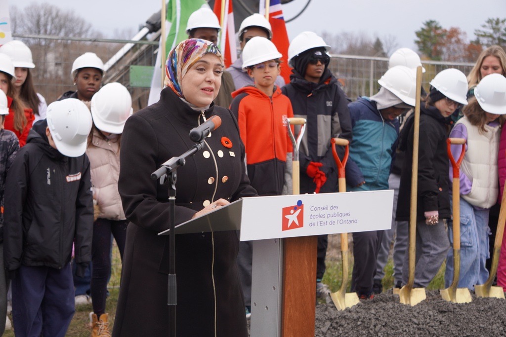 Samia Ouled Ali, présidente du CEPEO. lors de la cérémonie d’inauguration des travaux de construction de la nouvelle école secondaire française de Rockland, la semaine dernière.