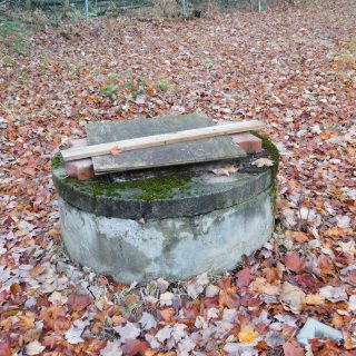 Les propriétaires ruraux de la région sont toujours confrontés à des pénuries d’eau de puits en raison de la sécheresse estivale. Les récentes pluies abondantes laissent espérer une fin prochaine des problèmes d’approvisionnement en eau de puits, mais en attendant, plusieurs municipalités de Prescott-Russell offrent un accès gratuit et limité à l’eau municipale à titre de mesure d’aide temporaire aux propriétaires ruraux.