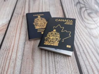 L’unité mobile de Service Canada, qui offrait auparavant des services de demande de passeport au 750, rue Principale à Casselman, opérera désormais à Embrun, à la suite d’une décision de Service Canada.