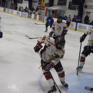 Les Vikings retourneront sur la glace du Complexe JR. Brisson, jeudi, 31 octobre à 19h30, contre les Hawks de Winchester pour en espérèrent continuer leur série de victoires.