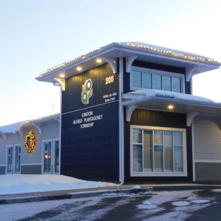 Le conseil d'Alfred-Plantagenet a voté en faveur du renouvellement de la couverture d'assurance municipale du canton par l'entremise du courtier d'assurance Théorêt Martel. Le conseiller Ian Walker a voté contre la proposition.