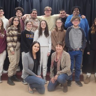 La troupe Coup de Théâtre de l’École secondaire catholique régionale de Hawkesbury présentera 3 représentations de la pièce Drôles de diagnostics du 29 février au 2 mars à 19h. Les billets seront vendus au coût de 10$.