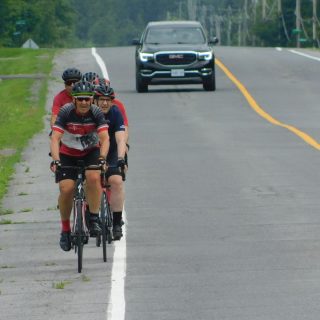 COLGC-Canada_Day_cyclistsb