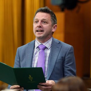 Le député de Glengarry-Prescott Russell, Francis Drouin, élu pour la première fois en 2015, a décidé de ne pas se représenter aux prochaines élections fédérales, prévues pour l'automne prochain.