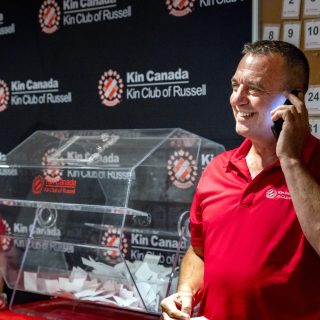 Darryl Van Moorsel, from London, selected envelope #31 revealing the King of Diamonds and won $21,966 from the Kin Club of Russell’s Catch the Ace’s weekly prize this past Sunday, July 7.