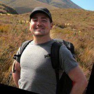 Deux procès contre le HGH sont maintenant au centre de l'affaire du Dr Nadler après que le médecin a été acquitté de toutes les accusations en début de semaine. La famille d'une des victimes poursuit le HGH pour 1,75 million de dollars et le Dr Nadler poursuit l'hôpital pour 20 millions de dollars.