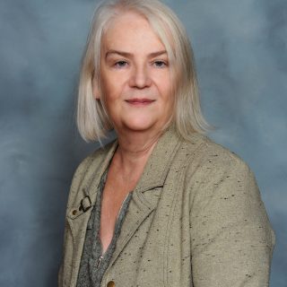 Gabrielle Parr, mairesse de Harrington, défend un projet de loisirs communautaires contre les critiques.