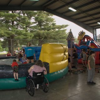 Plusieurs activités étaient offertes aux participants d’Ayersville en folie. (Photo Francis Legault,
EAP)