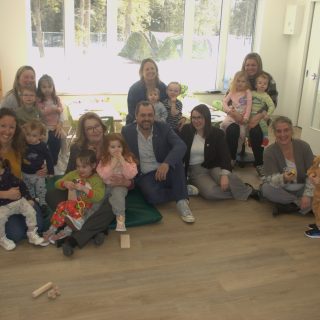 La ministre de la Famille du Québec, Suzanne Roy, était de passage dans la circonscription
pour annoncer la création de 56 nouvelles places subventionnées dans des garderies du
secteur, dont 36 uniquement à Lachute. (Francis Legault, EAP)