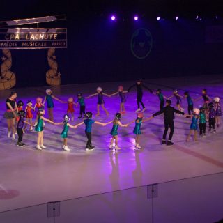 Le CPA de Lachute a conclu sa saison avec son gala annuel, ce qui a permis à quelque 125
patineurs de démontrer les apprentissages qu’ils avaient réalisés au cours de la dernière
saison. (Francis Legault, EAP)